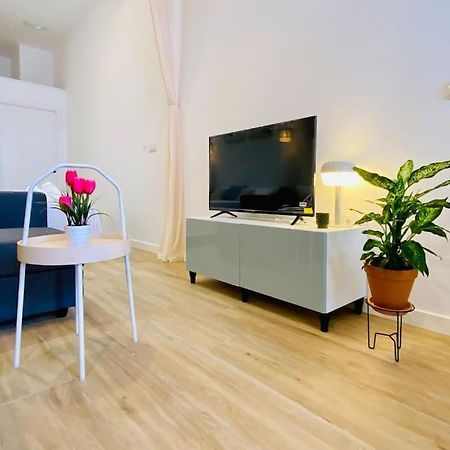 Relaxing Beachside Cabanyal Loft Valencia Eksteriør billede